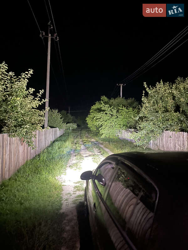 Хэтчбек Volkswagen Golf 2007 в Добротворе