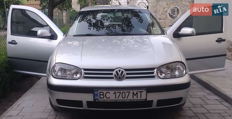 Хетчбек Volkswagen Golf 1999 в Рудки