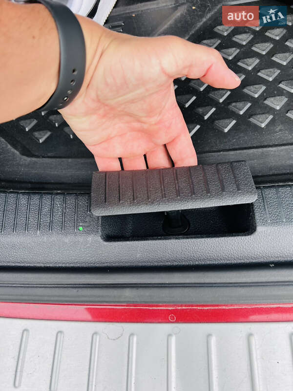 Універсал Volkswagen Golf 2015 в Сарнах