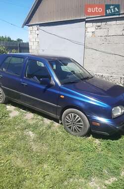 Хэтчбек Volkswagen Golf 1996 в Хмельницком