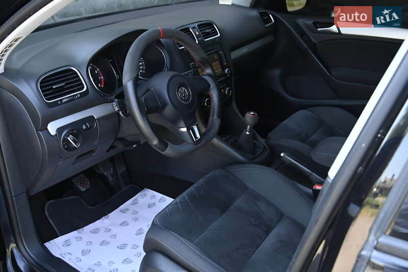 Хетчбек Volkswagen Golf 2009 в Бердичеві