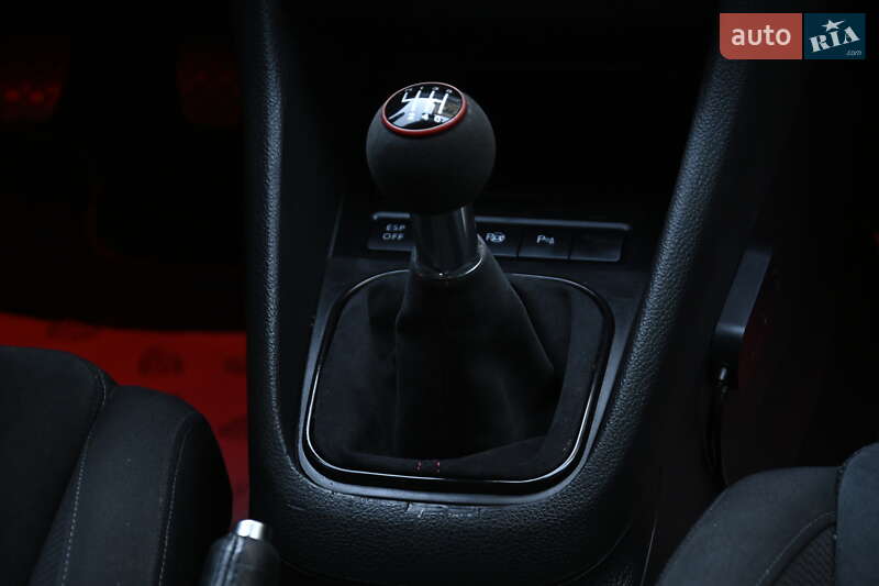 Хетчбек Volkswagen Golf 2009 в Бердичеві