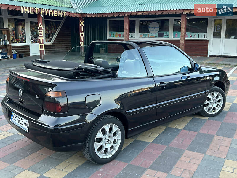 Кабриолет Volkswagen Golf 2001 в Бердичеве