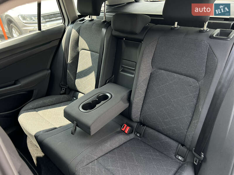 Универсал Volkswagen Golf 2021 в Умани фото 17 Универсал Volkswagen Golf 2021 в Умани