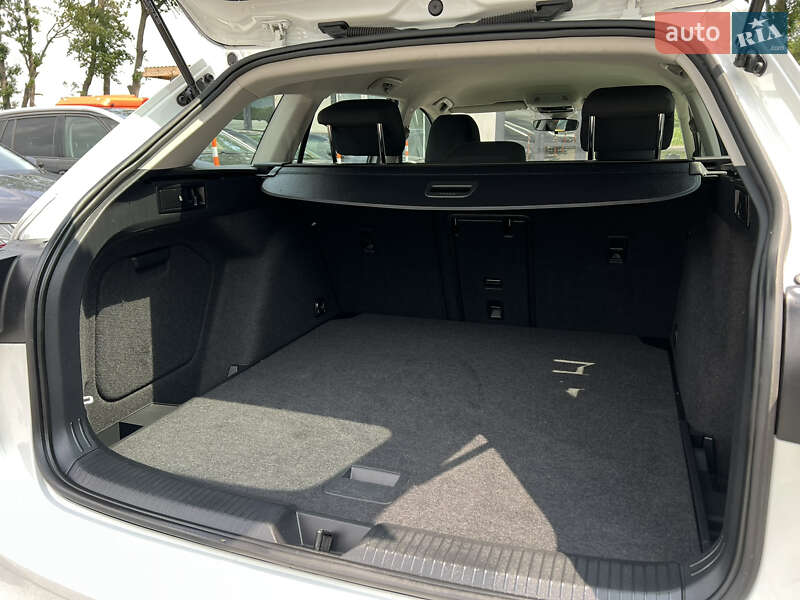 Универсал Volkswagen Golf 2021 в Умани фото 19 Универсал Volkswagen Golf 2021 в Умани