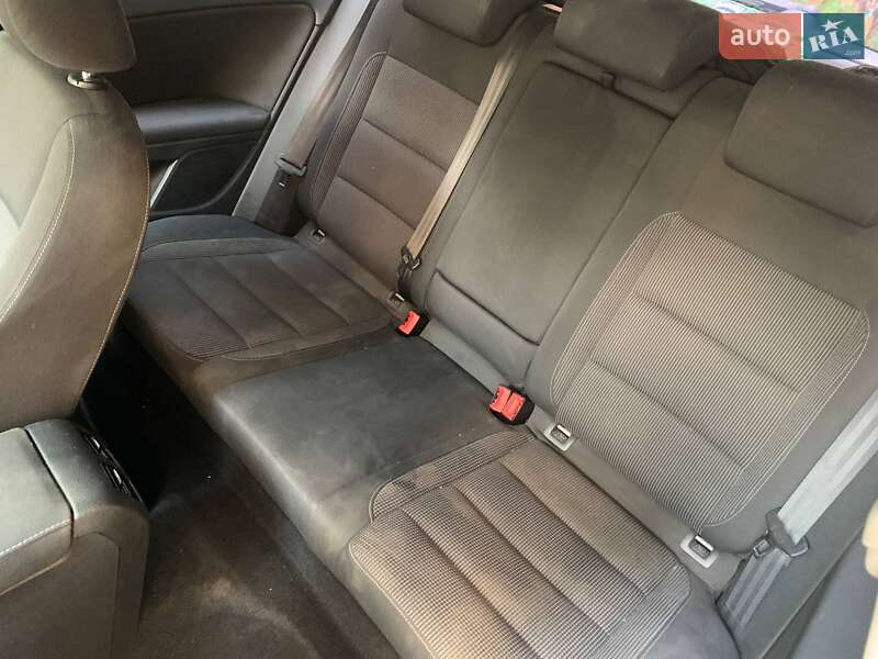 Хэтчбек Volkswagen Golf 2011 в Киеве фото 13 Хэтчбек Volkswagen Golf 2011 в Киеве