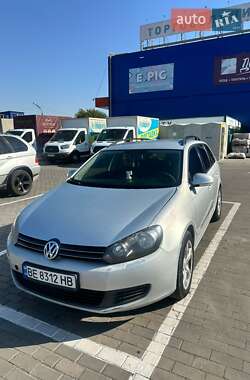 Универсал Volkswagen Golf 2011 в Николаеве