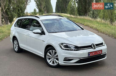 Універсал Volkswagen Golf 2020 в Баришівка