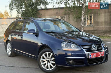 Универсал Volkswagen Golf 2009 в Березане