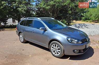 Универсал Volkswagen Golf 2012 в Кривом Роге