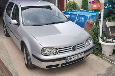 Хетчбек Volkswagen Golf 2000 в Подільську