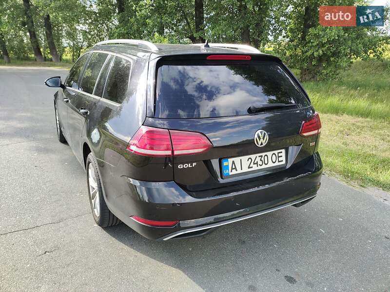 Универсал Volkswagen Golf 2017 в Бородянке