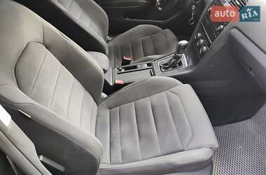 Универсал Volkswagen Golf 2017 в 