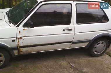 Хэтчбек Volkswagen Golf 1990 в 