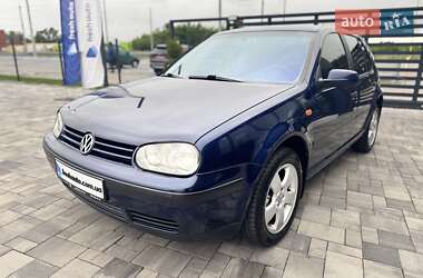Хетчбек Volkswagen Golf 1998 в 