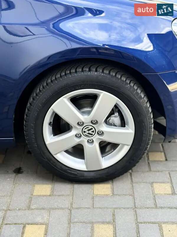 Хетчбек Volkswagen Golf 2010 в Тернополі