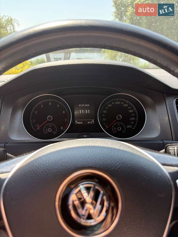 Хетчбек Volkswagen Golf 2012 в Гостомелі