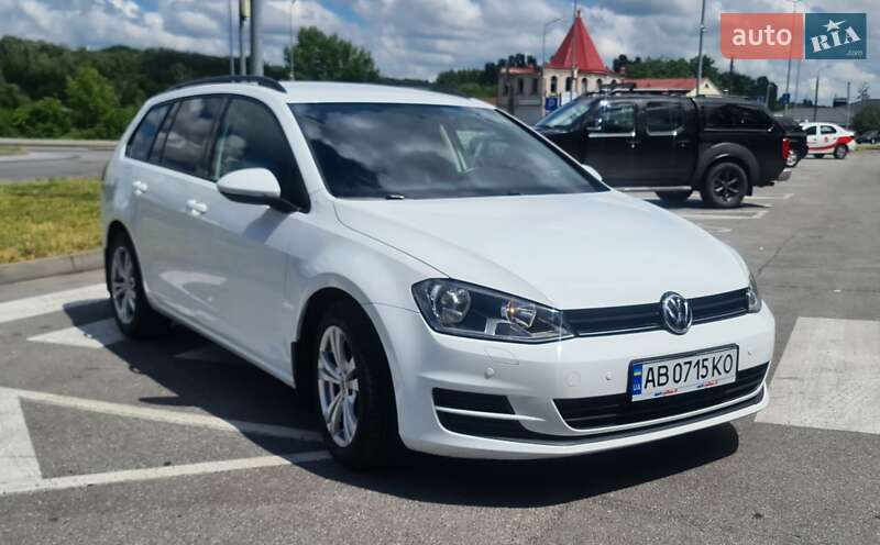 Универсал Volkswagen Golf 2013 в Виннице