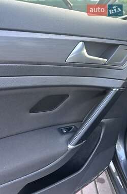 Универсал Volkswagen Golf 2018 в 