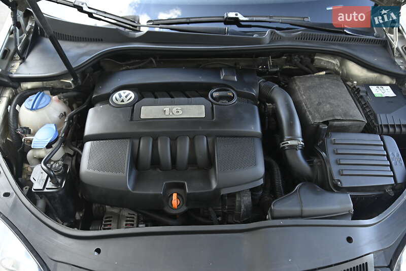 Універсал Volkswagen Golf 2008 в Бердичеві