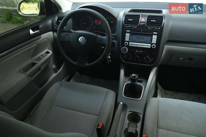Універсал Volkswagen Golf 2008 в Бердичеві
