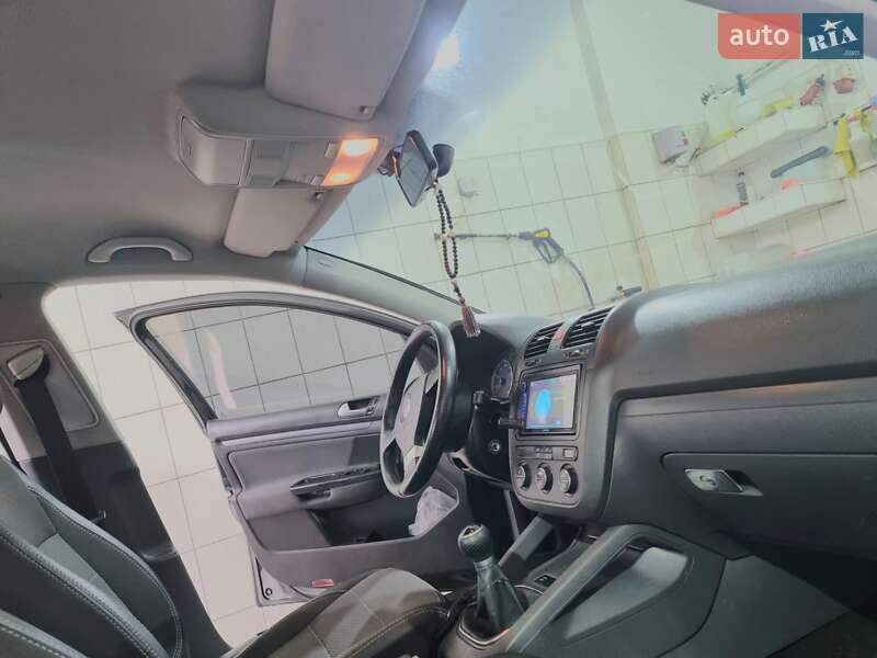 Хэтчбек Volkswagen Golf 2007 в Ужгороде фото 11 Хэтчбек Volkswagen Golf 2007 в Ужгороде