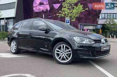 Універсал Volkswagen Golf 2015 в Києві