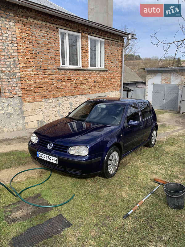 Volkswagen Golf 2001