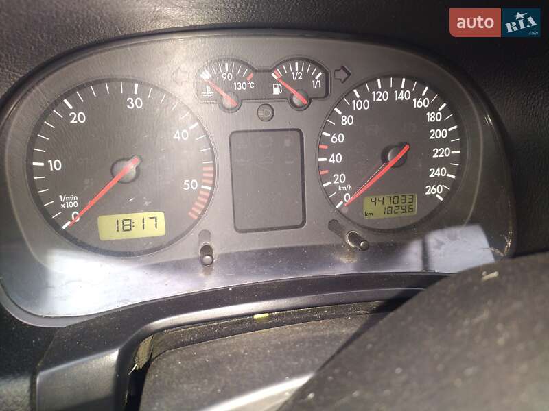 Універсал Volkswagen Golf 1999 в Бару