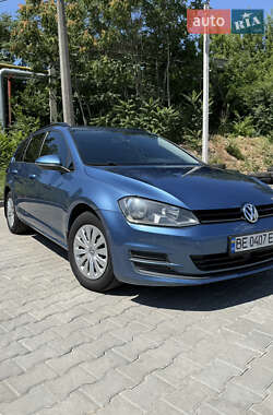 Универсал Volkswagen Golf 2015 в Николаеве