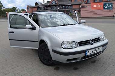 Хетчбек Volkswagen Golf 2000 в Дрогобичі