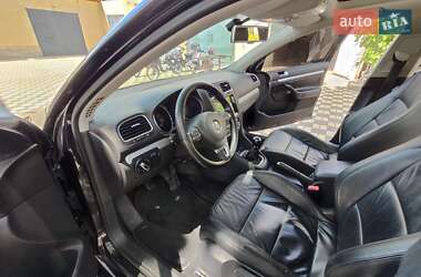 Універсал Volkswagen Golf 2010 в 