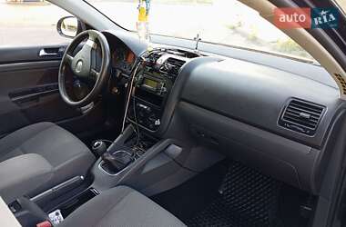 Универсал Volkswagen Golf 2008 в 