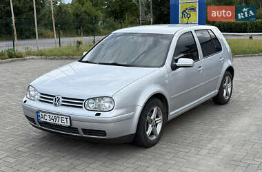 Хэтчбек Volkswagen Golf 2002 в Шепетовке