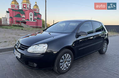 Хетчбек Volkswagen Golf 2009 в 