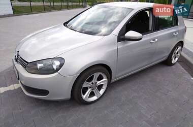 Хэтчбек Volkswagen Golf 2008 в Ирпене