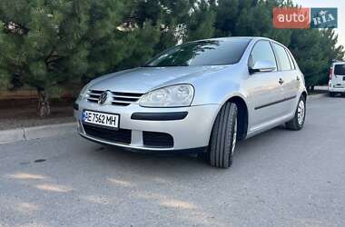 Хэтчбек Volkswagen Golf 2005 в Запорожье