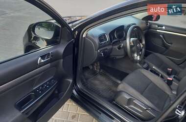 Універсал Volkswagen Golf 2009 в 