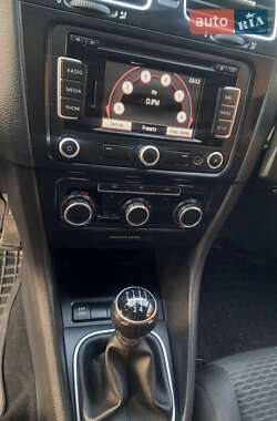 Універсал Volkswagen Golf 2009 в 