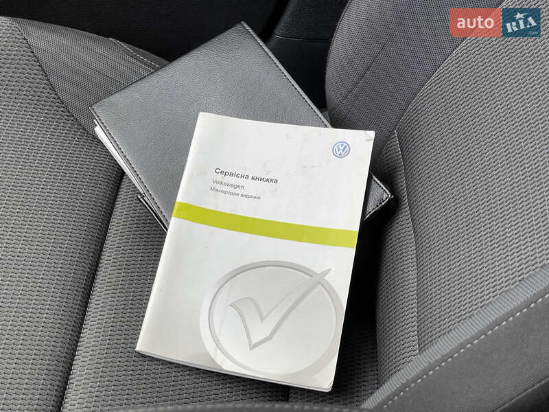 Универсал Volkswagen Golf 2015 в Киеве