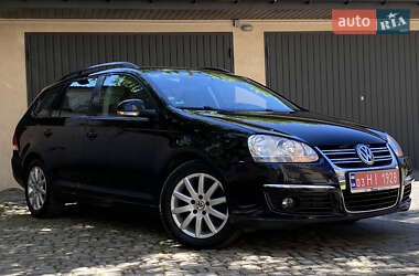 Універсал Volkswagen Golf 2009 в Самборі