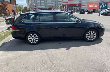 Універсал Volkswagen Golf 2011 в 