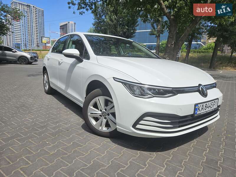Volkswagen Golf 2022