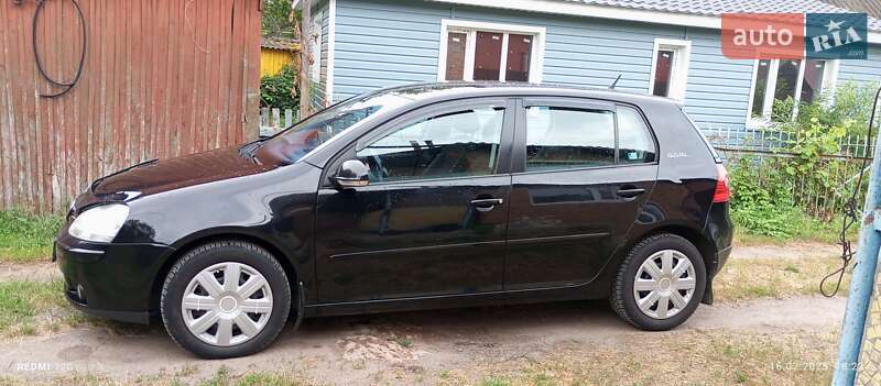 Хетчбек Volkswagen Golf 2006 в Коростені