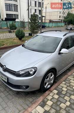 Універсал Volkswagen Golf 2013 в Івано-Франківську