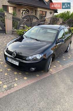 Універсал Volkswagen Golf 2012 в Ужгороді