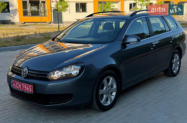 Универсал Volkswagen Golf 2010 в Виннице