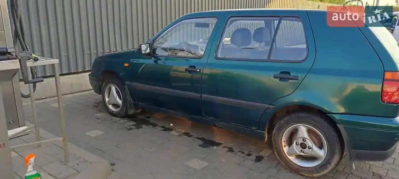 Volkswagen Golf