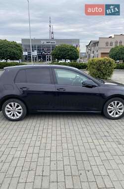 Хэтчбек Volkswagen Golf 2013 в Мукачево