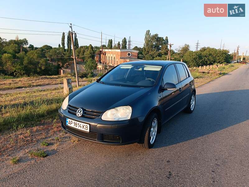Volkswagen Golf 2005